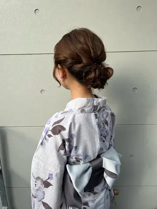 ロング ヘアアレンジ hazuki🐈‍⬛ 透明感カラーのヘアスタイル