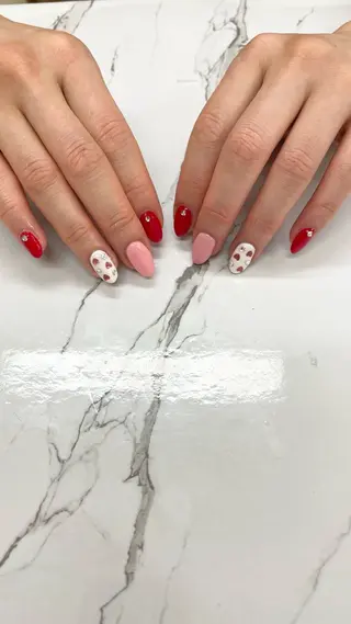 ネイル はあとねいる板橋ときわ台店所属・Nozomi はあとねいるのネイルデザイン