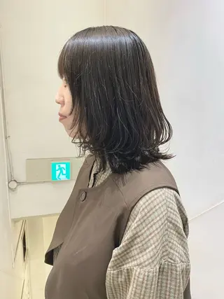 セミロング カラー ✨くびれスタイル✨️ 戸嶋穂乃香のヘアスタイル