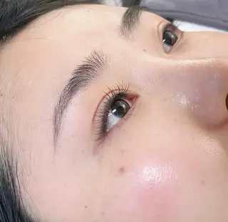 マツエク・マツパ LB美容サロン　池袋東口店所属・古賀 みゆのマツエク・マツパデザイン