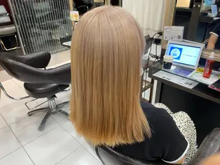 セミロング ホワイト系はお任せ /ブリーチ/店長岩崎のヘアスタイル