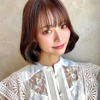 ミディアム カラー パーマ ヘアアレンジ Surpass所属・🌈小顔似合わせ SHIHO🌈のヘアスタイル