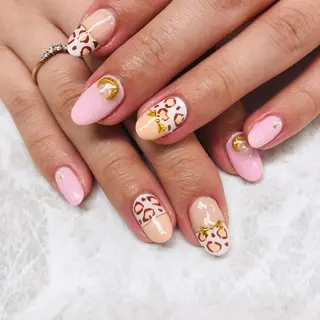 ネイル ユリシスネイル 担当近藤のネイルデザイン