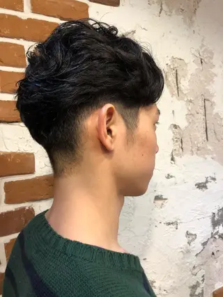 メンズ ✨色持ちの良い艶 カラー✨蟹江真世のヘアスタイル