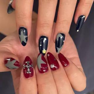 セミロング 小川 柚香のネイルデザイン