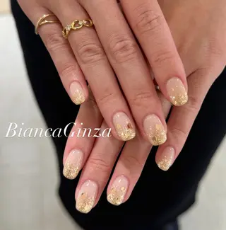 ネイル Bianca  銀座 Nagataのネイルデザイン