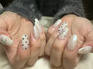 ネイル マルサンカクシカク所属・○△□ 守口市のネイルデザイン