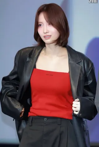 ミディアム ショート/レイヤー カット/ミサキ💐のヘアスタイル