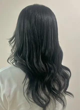 ロング カラー 古川 琴美のヘアスタイル