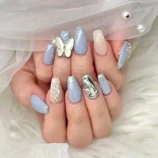 ネイル MIGHTY COLORのネイルデザイン