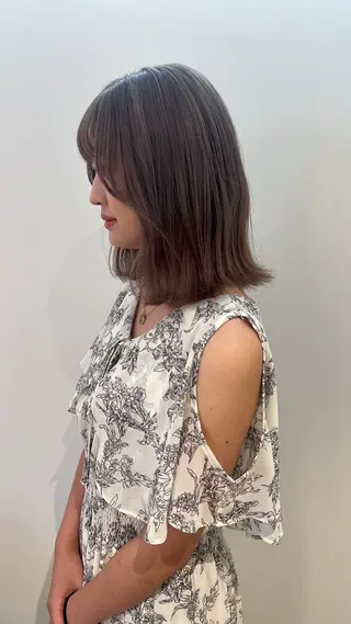 ミディアム 美髪矯正/髪質改善/ 艶髪🤍伊藤梨紗のヘアスタイル