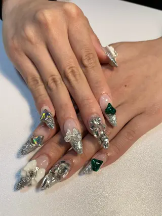 ネイル adorable 〈Kurumi〉のネイルデザイン