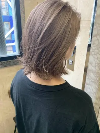 ミディアム カラー パーマ ヘアアレンジ メンズ ネイル キッズ マツエク・マツパ 🌸グレージュ/ ベージュ🌸yutaのヘアスタイル