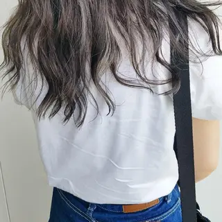 カラー ミディアム iplus✴ まつげ、眉毛、耳つぼのマツエク・マツパデザイン