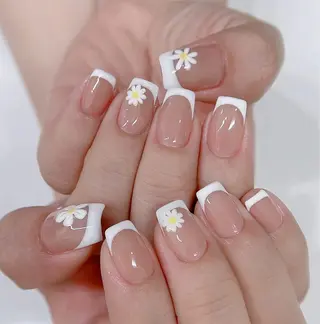 ネイル Kora Nailのネイルデザイン