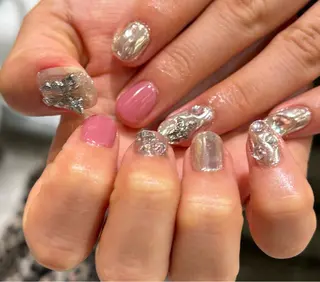 ネイル ꪆৎ平行アーチ ྀི ワカナの眉毛・アイブロウイメージ