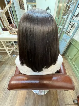 ミディアム 小森田　果怜 カラー、縮毛矯正のヘアスタイル