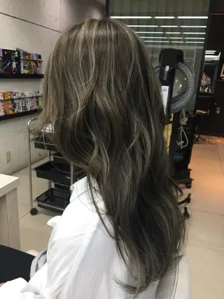 ロング 12月日付限定クーポ ン有👑櫻庭梢のヘアスタイル