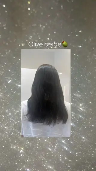 セミロング カラー 透明感カラー Suzu.•♬のヘアスタイル