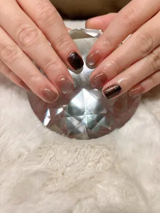 ネイル B.rose ビビのネイルデザイン