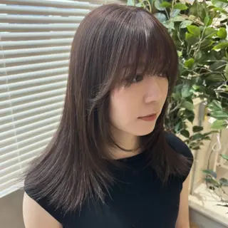 セミロング カラー りほ/顔周りカット/ レイヤーカットのヘアスタイル
