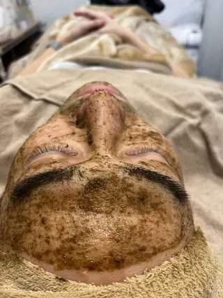 XXXY'S COLOR FEEL facial & nail所属・サイズカラーフィール おまみのエステ・リラクイメージ