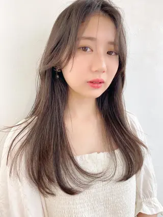 ロング カラー ヘアアレンジ 🥣 hashi 🛋️のヘアスタイル