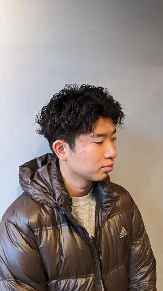 ミディアム パーマ メンズ Russo(ルッソ)所属・こにし/蒲生四丁目 /髪質改善/スパのヘアスタイル