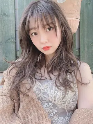 ロング カラー 🩶透髪×モテ髪🩶 池袋SHE🏹🩶のヘアスタイル