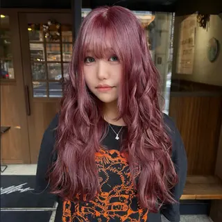 ロング カラー Hinako🦋 ブリーチカラーのヘアスタイル