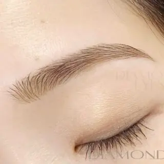 アイブロウ 副店長 山田のマツエク・マツパデザイン