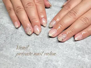 ネイル V. nailのネイルデザイン