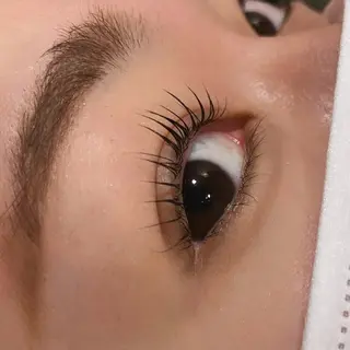 マツエク・マツパ ぱく みやんのヘアスタイル