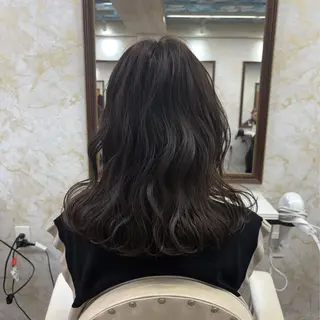 ミディアム カラー ヘアアレンジ 津村 慶のヘアスタイル