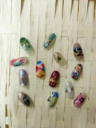 ネイル 河野ちえ (雑誌掲載サロン)のネイルデザイン