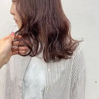 セミロング カラー オリーブ/アッシュ やわらか透明感カラーのヘアスタイル