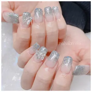 ネイル ＶＩＶＩ nailsalonのネイルデザイン