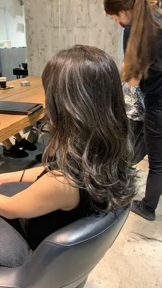 ロング カラー パーマ 🌈艶髪/髪質改善 新宿itouのヘアスタイル