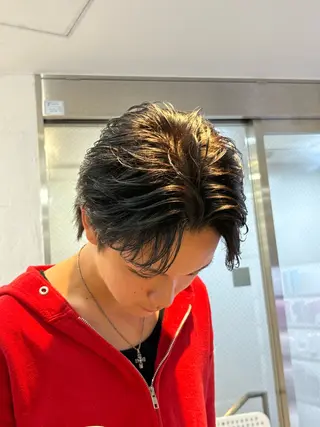 ショート パーマ メンズ fifthメンズ原宿 波巻きパーマ平居俊太のヘアスタイル