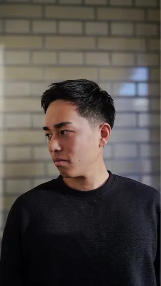 ショート メンズ 東 峻平のヘアスタイル