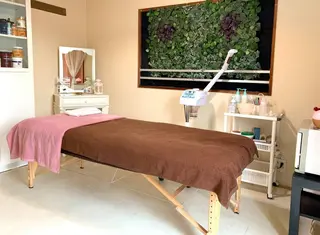 トバル ユリコのエステ・リラクイメージ