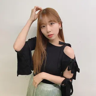 ロング カラー くすみミルクティー／ ブラウン🪡TOWAのヘアスタイル