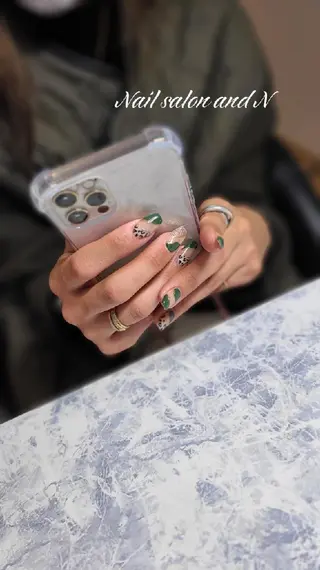 ネイル and Nのネイルデザイン