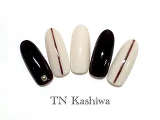 ネイル 橋立 亜美のネイルデザイン