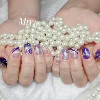 ネイル Queenie 🦋のネイルデザイン