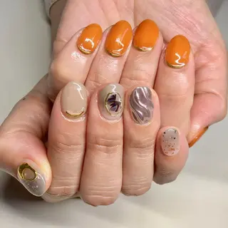 カラー ネイル マツエク・マツパ 福田 加奈のネイルデザイン