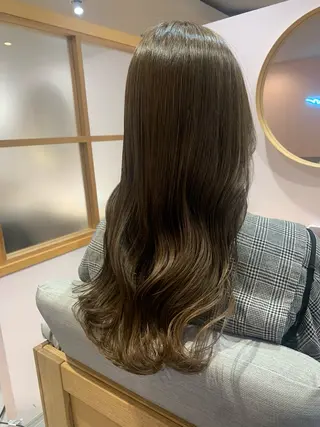 ロング カラー rio .のヘアスタイル