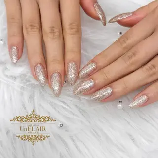 ネイル UnFLAIR AIKAのネイルデザイン