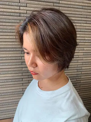 ショート 髪質改善 上品艶感カラーのヘアスタイル