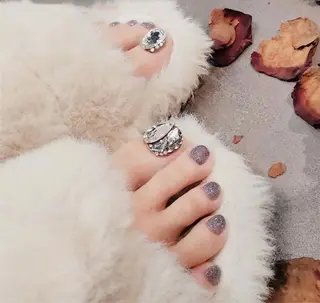 ネイル M🌷nail 長さだし専門店のネイルデザイン